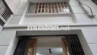 Cho thuê nhà Huỳnh Văn Bánh Phú Nhuận 