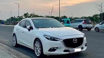 Mazda 3 2.0 Facelift 2018 Trắng ODO 28000 km