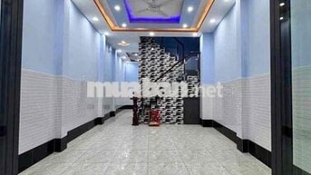 Nhà cho thuê ngay bến xe quận 8