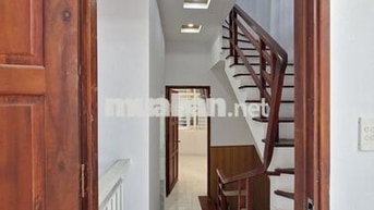 NHÀ NHÀ 4 PN Ở TT NHÀ BÈ. TP HCM