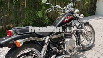 Honda Rebel 250cc Cổ điển Đen