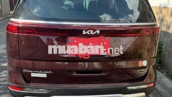 Kia Carnival Luxury 8 chỗ Số tự động Máy dầu