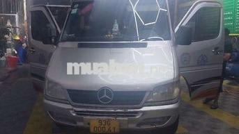 Mercedes-Benz Sprinter 2009 Bạc 900kg/6ng