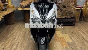 Honda Airblade chính chủ bsto xe đẹp keng, máy êm