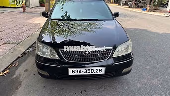 Toyota Camry 2.4 Số sàn Xăng Đen