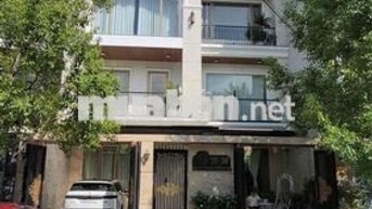 Đi mỹ bán gấp nhà Biệt thự 200m2 Hoà Xuân
