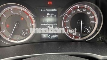 Suzuki XL7 Nâu 7 chỗ máy xăng 64.007 km