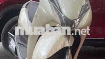 Honda Lead 2018 Ghi vàng
