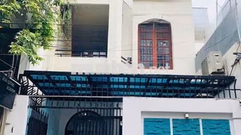 NHÀ ĐẸP GẦN NHÀ THỜ CHÍ HÒA - 6X22M, 525E Huỳnh Văn Bánh, P.13, PN