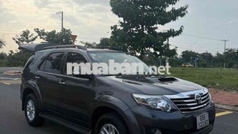 Toyota Fortuner 2014 2.5G - 240000 km