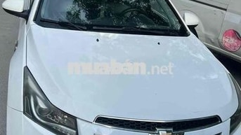 Chevrolet Cruze LS Trắng