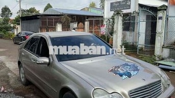 Mercedes-Benz C200 2001 Tự động Vàng cát