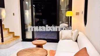 Nhà 2 mặt tiền phú mỹ . full nội thất sân ô tô gần chợ