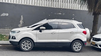 Xe Gia Đình chạy kỹ mới sơn nguyên con