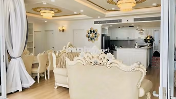 CHO THUÊ CĂN HỘ CỘNG HÒA PLAZA – TÂN BÌNH | 180M² - 4PN - 3WC - 18TR