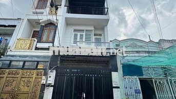 nhà vị trí đẹp có sổ hoàn công gần chợ, các trường mầm non. cấp 1,2,3