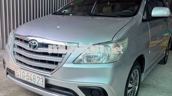 Toyota Innova 2015 Số sàn Bạc