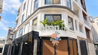 🥇 SIÊU PHẨM NHÀ PHỐ GÒ VẤP 5 TẦNG – XE HƠI – LÔ GÓC – SÁT MẶT TIỀN