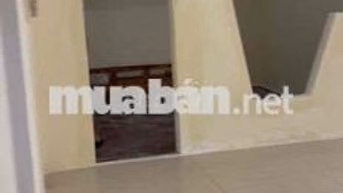 cho thuê mặt phố Quỳnh Mai 45m2 tầng 1 giá 8 triệu/1th KD 2 thoáng