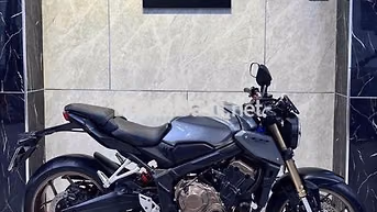 Honda CB650R 2023 Xám 2.800 km