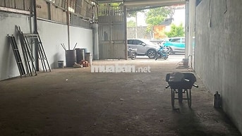 Cho thuê Mặt bằng Gần 550, 200m2, giá 8tr