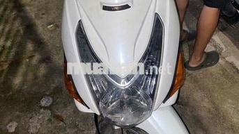 Honda Click Trắng đời chót 6 nan chính chủ 4,8tr