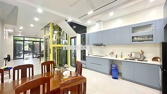 NHÀ MỚI KHU AN BÌNH TÂN - CÓ THANG MÁY - 4 PHÒNG NGỦ FULL NỘI THẤT