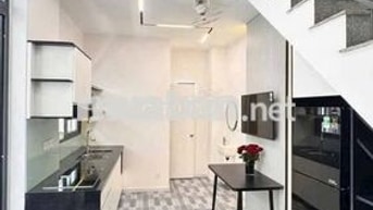 NHÀ ĐẸP FULL NỘI THẤT - GẦN BIỂN - 3 PHÒNG NGỦ - HẺM PHỐ TÂY