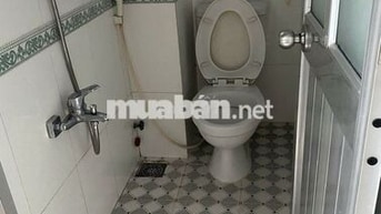 Cho thuê phòng thoáng mát ngay trung tâm 10
