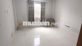 Phòng Trọ Máy Lạnh, Bếp Nấu Ăn, Giờ Giấc Tự Do, Cửa Sổ Thoáng Mát