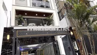 BÁN NHÀ NGAY EMART PHAN HUY ÍCH CÓ THANG MÁY Ô TÔ VÀO NHÀ