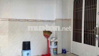 thuê nhà nguyên căn có nội thất 2 máy lạnh