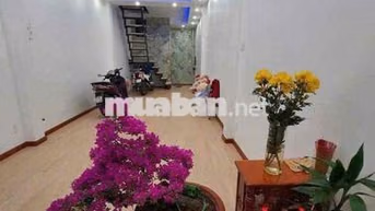 cho thuê nhà nguyên căn mặt tiền c1 phạm hùng,  chỉ sau căn MT