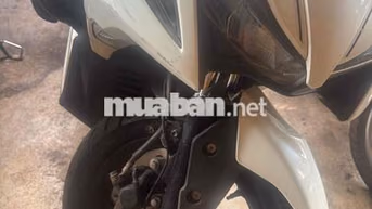 Yamaha NVX 155cc Trắng