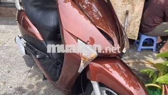 Honda LEAD 2012 . còn đẹp. máy êm. 