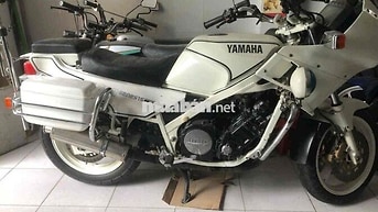 Yamaha FZ750 750cc Trắng