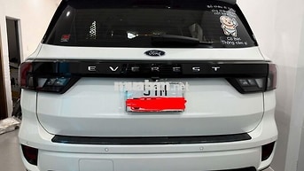 Ford Everest Ambiente  2025 Trắng 13.000km
