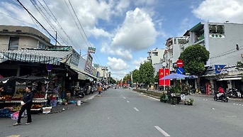 Nhà phước bình kinh doanh, 100m2, đường rộng 16m, sổ đẹp, giá 12 tỷ