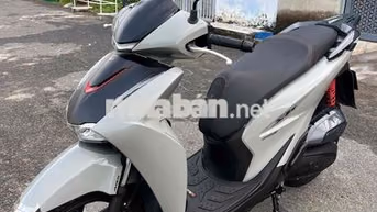 Honda SH160i ABS 2026 Xám xi măng 2000 km