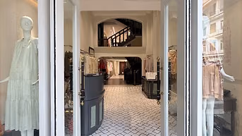 Sang nhượng MBKD mới đẹp, 70m2 x 5 tầng phố Tuệ Tĩnh, HN