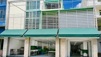 Cho thuê mặt tiền võ văn kiệt Q1_Diện tích: 14x27m trệt 3 lầu