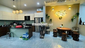 Cho thuê nhà khu Hoàng Hoa Thám, Phường 13, Quận Tân Bình.