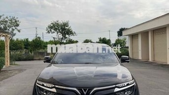 Vinfast VF8 Eco 2024 Đen 27000 km