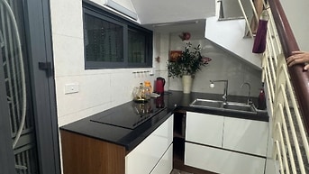 Cho Thuê nhà Riêng Phố Hàng Chuối gồm 2 ngủ đẹp và 3vs