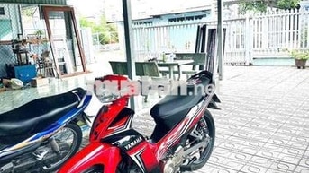 Yamaha Sirius Đỏ đen