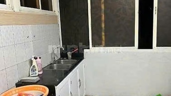 Cho Thuê nhà riêng DT 40m x 3 tầng Gồm 2 ngủ sửa đẹp Gần Phố Bạch Mai