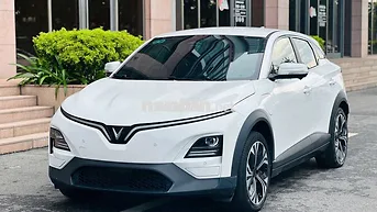 VinFast VF6 Trắng Xe điện 5 chỗ