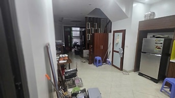 Cho thuê tầng 1 và tầng 2 tại Thụy Khuê - 7 triệu/tháng