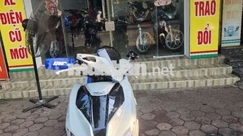 Honda Airblade Trắng