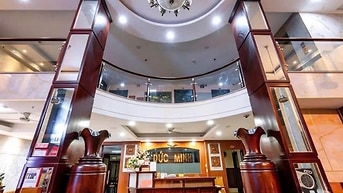 KHÁCH SẠN KHU SÂN BAY ĐỆ NHẤT Q. TÂN BÌNH DT:12mx20m hầm 9 TẦNG